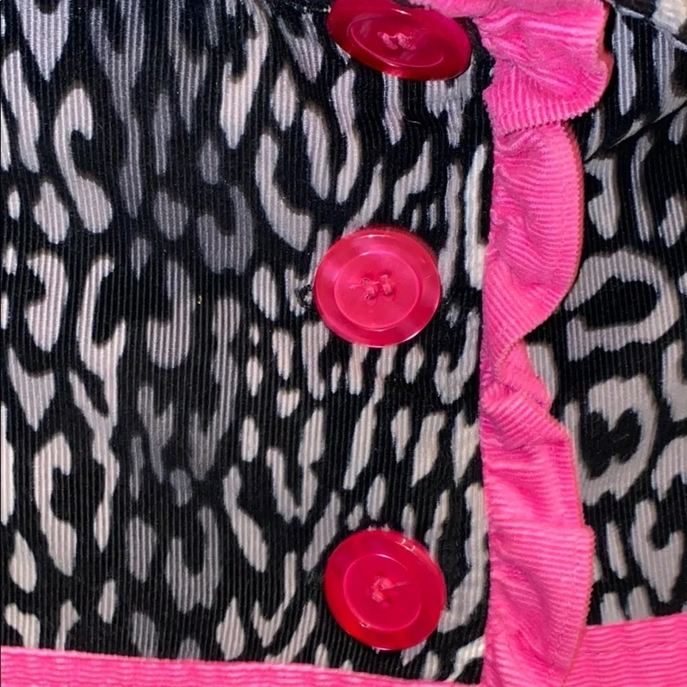 Leopard jacket with pink details. Size 4 toddler